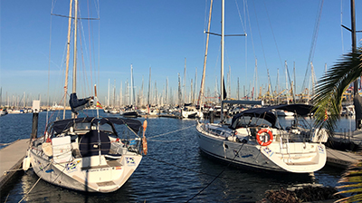 Atlantis Cinco y Albatros II en sus fantásticos amarres de Valencia Mar.